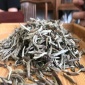 厂家 白毫翁福鼎白茶2018年白毫银针茶饼散装批发